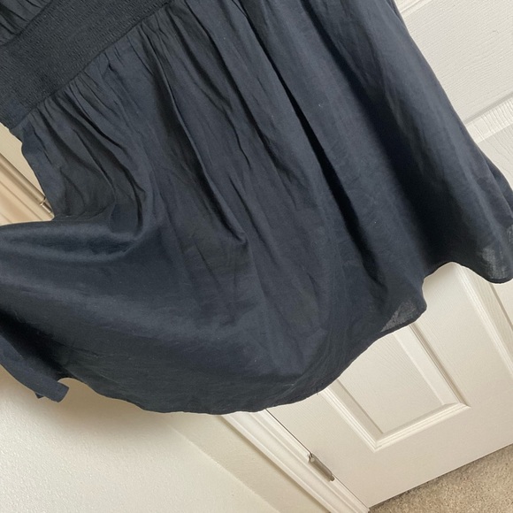 Old Navy Waist-Defined Black Dress with Embroidered Sleeves Dress size X-Large - Picture 4 of 6